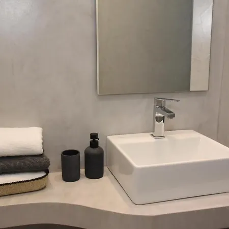 Benaki 8 Apartment